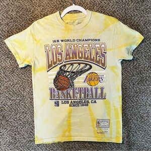 Mitchell & Ness Los Angeles Lakers Yellow Tie-Dye Basketball Tee